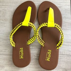 Mudd Sandals